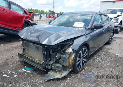 2020 Nissan Altima Sr Fwd из США, поврежденный, VIN 1N4BL4CV1LC261595